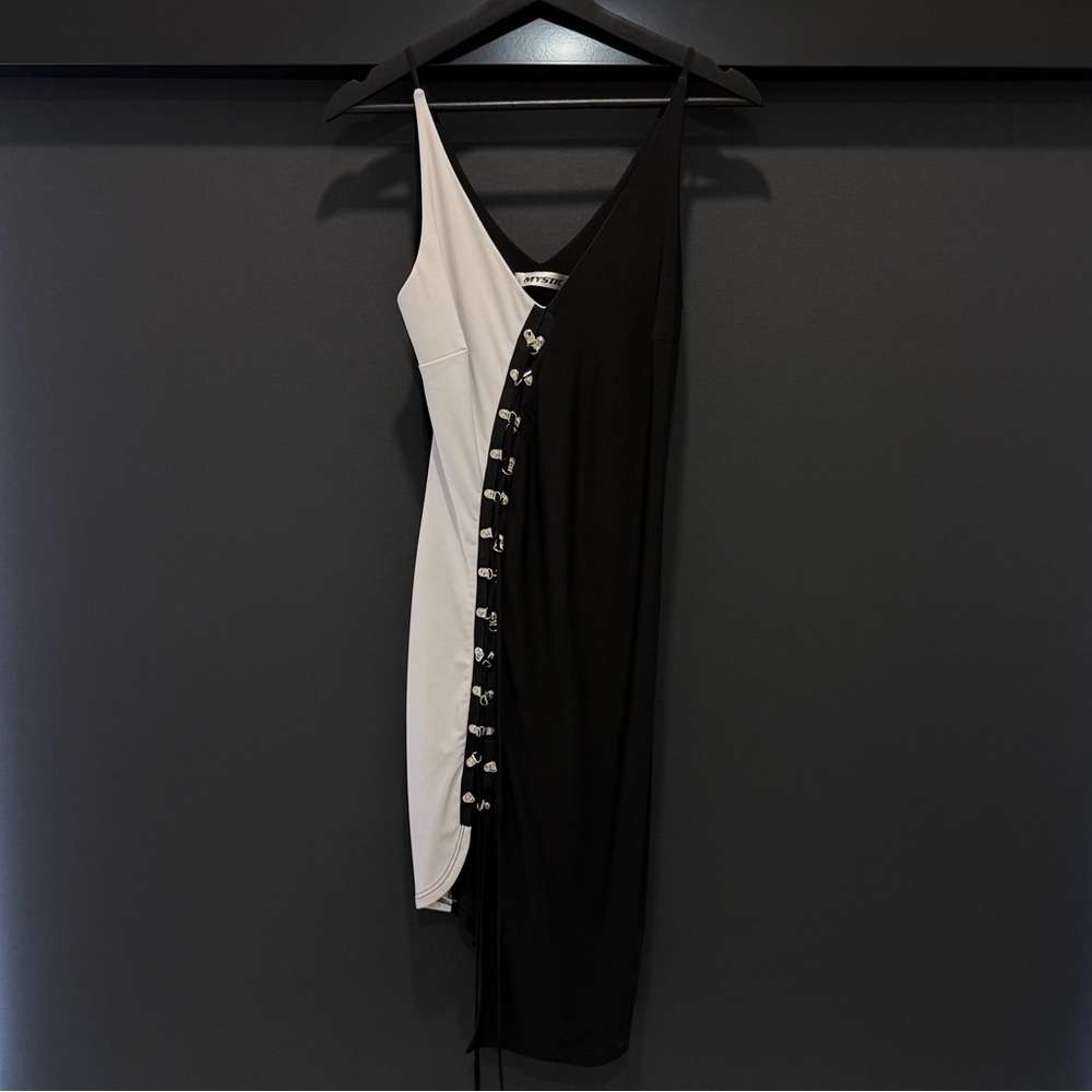 B&W DRESS